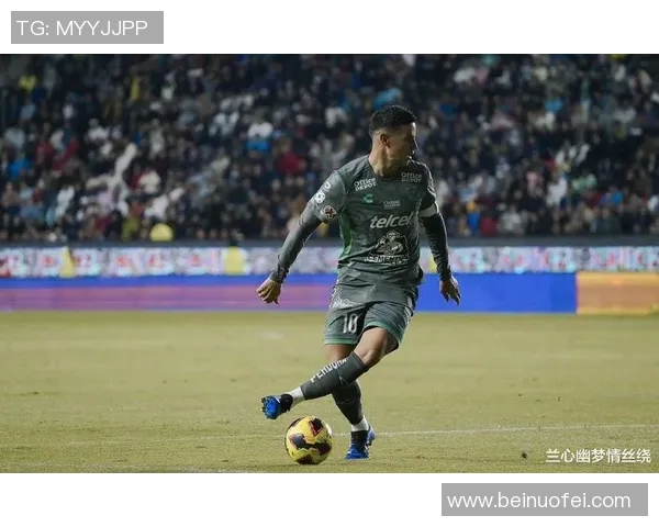 足球球星莱昂逆袭成长之路展现坚持梦想与不屈精神力量